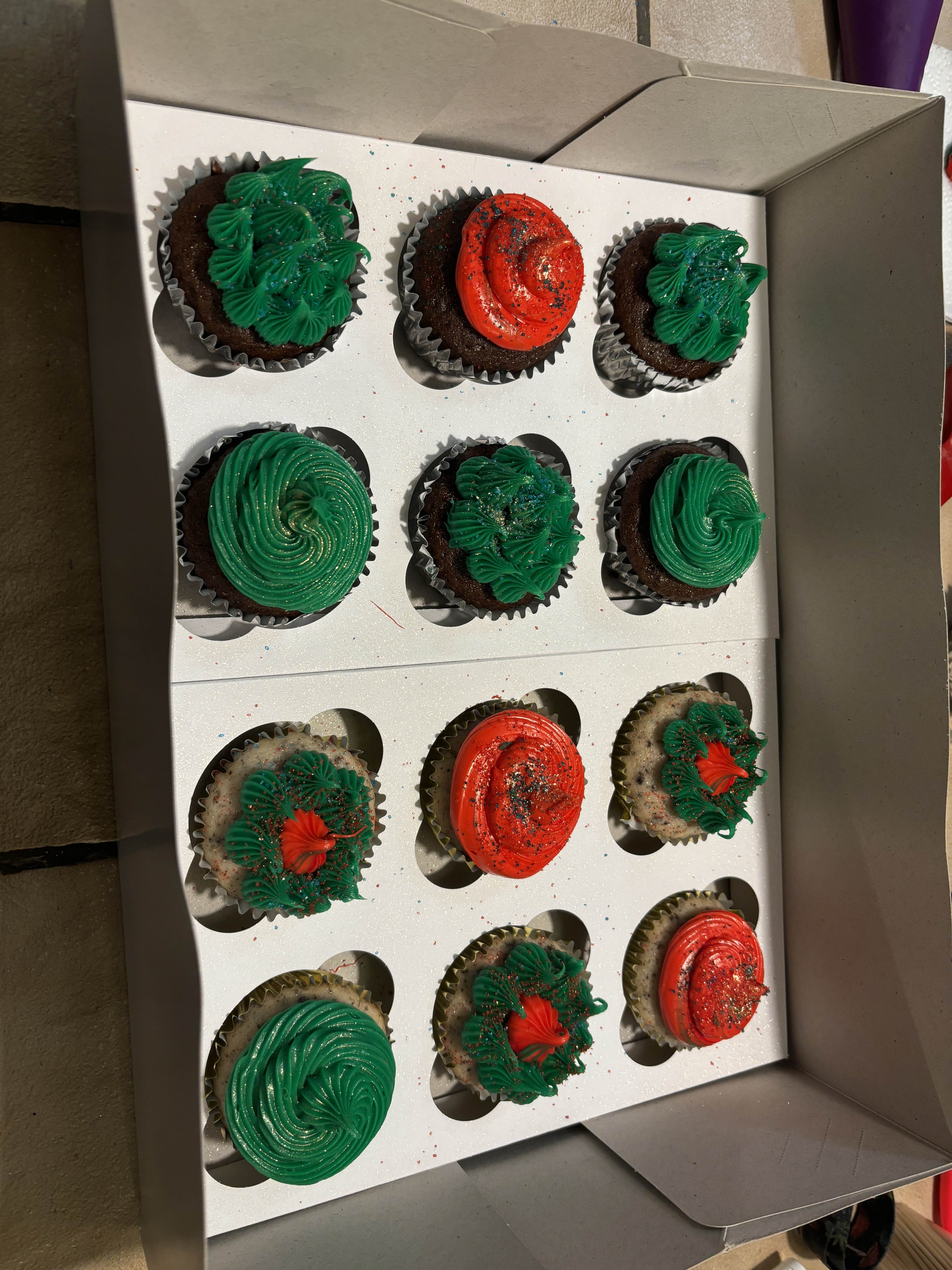 Chocolate Christmas Cupcakes